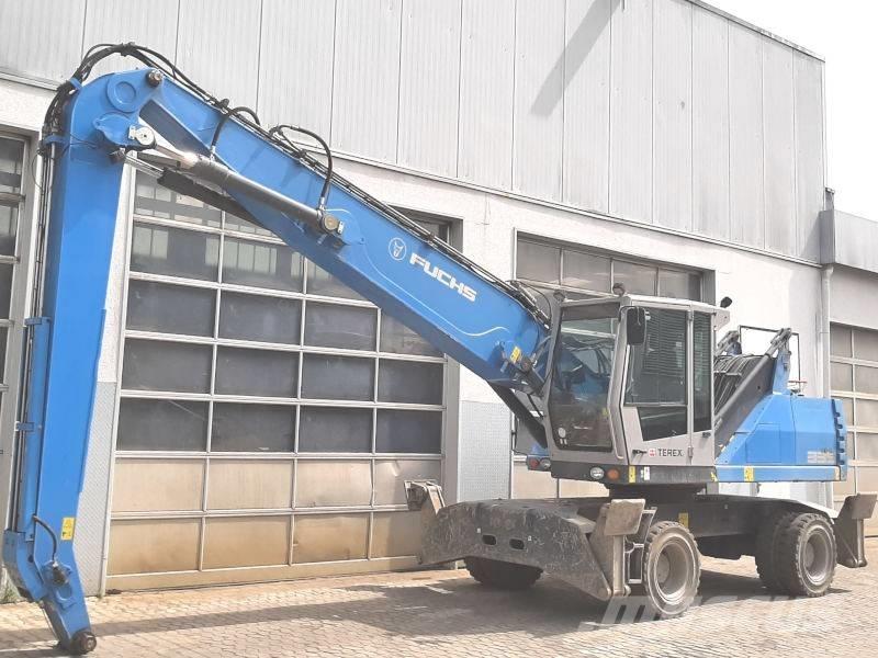 Fuchs MHL 335 E Materialumschlag