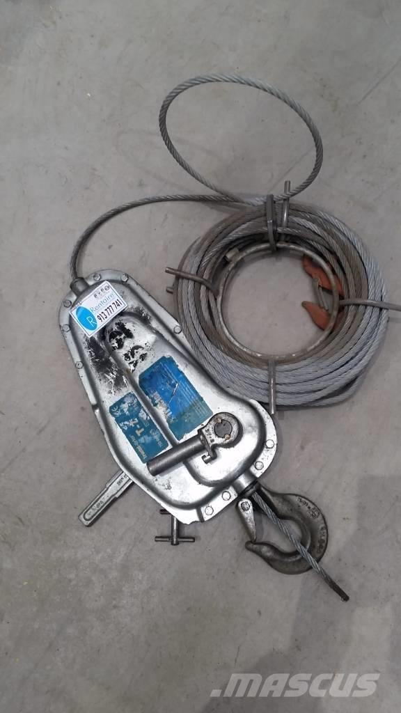  TIRFOR T-7 Sonstige Baumaschinen