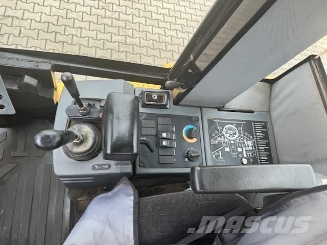 CAT IT 14 G Radlader