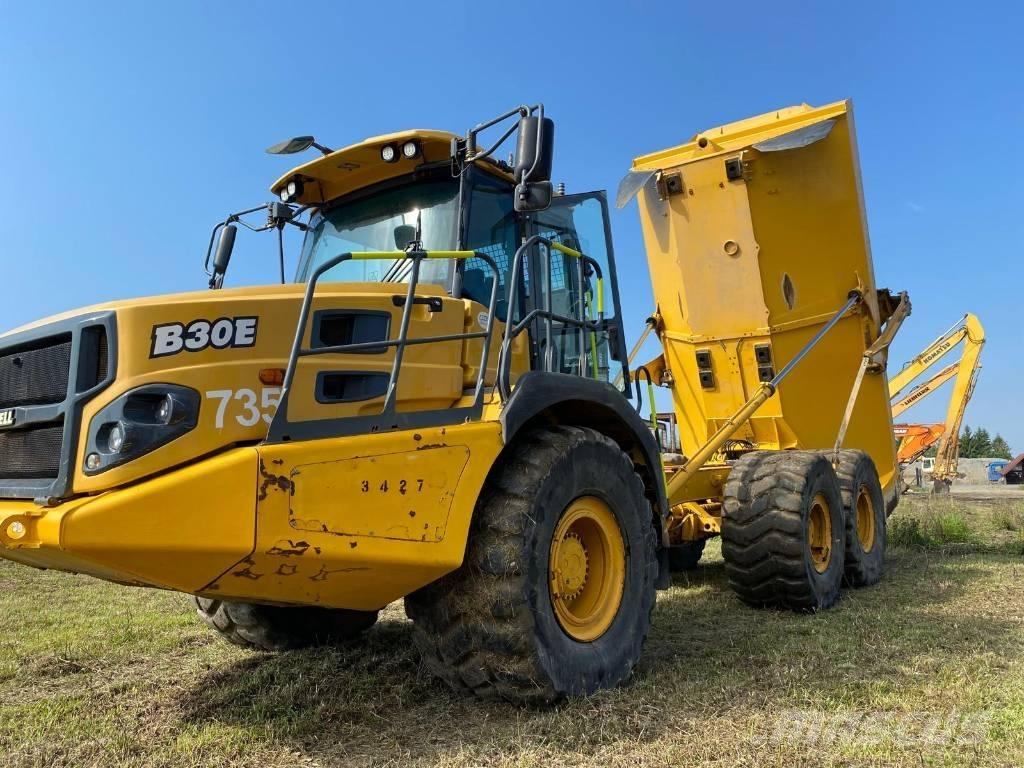 Bell B 30 E Dumper - Knickgelenk