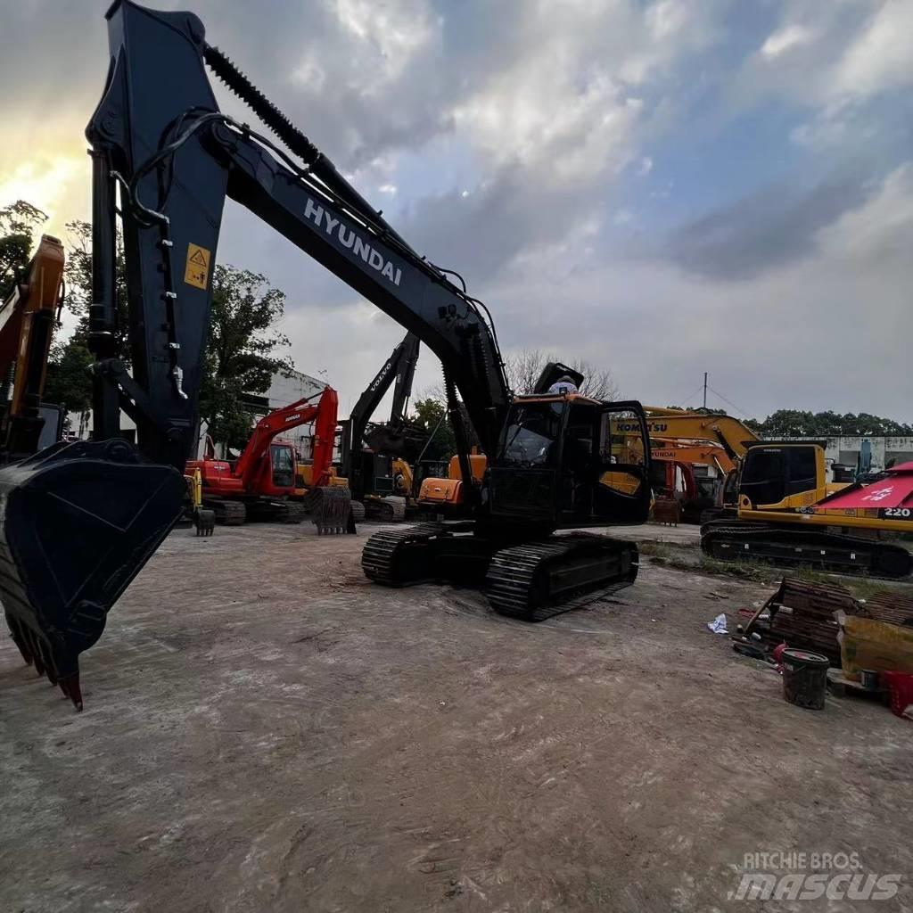 Hyundai R220-9S Raupenbagger