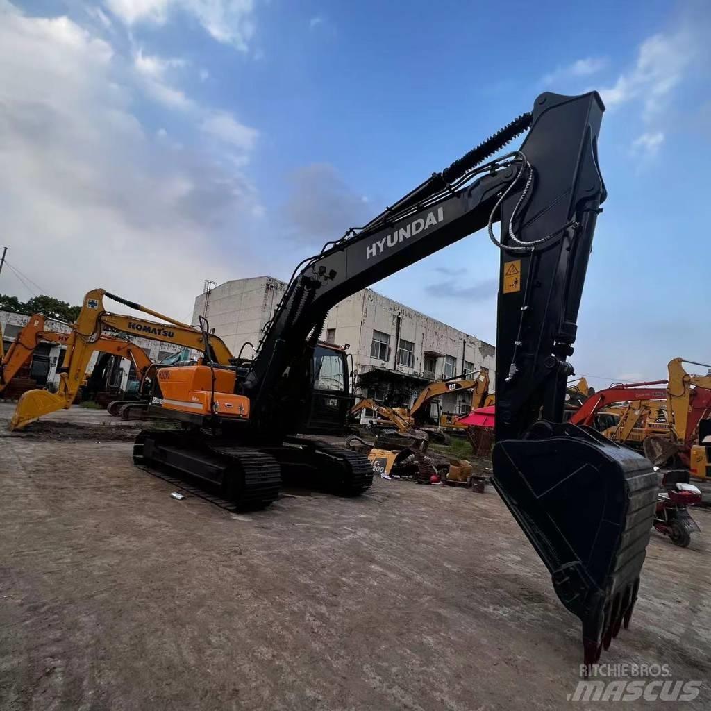 Hyundai R220-9S Raupenbagger