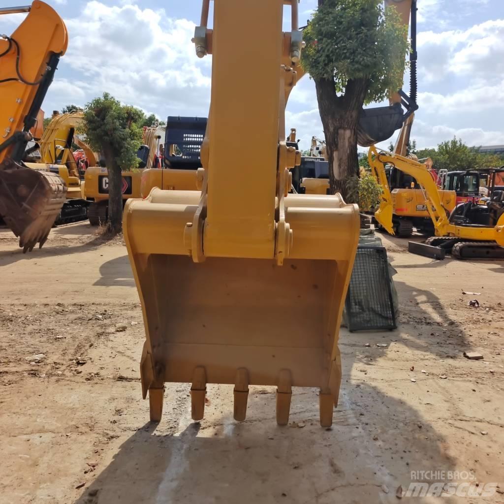 CAT 320 D Raupenbagger