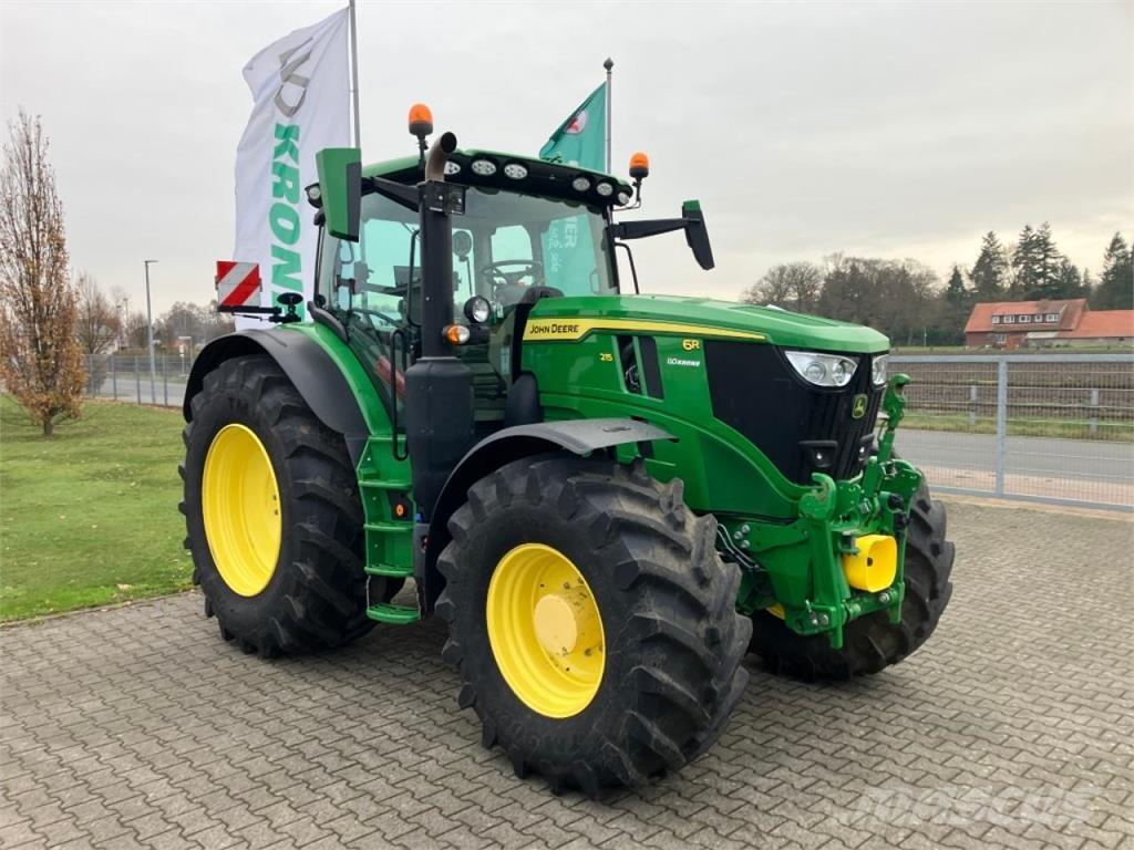 John Deere 6R 215 Traktoren