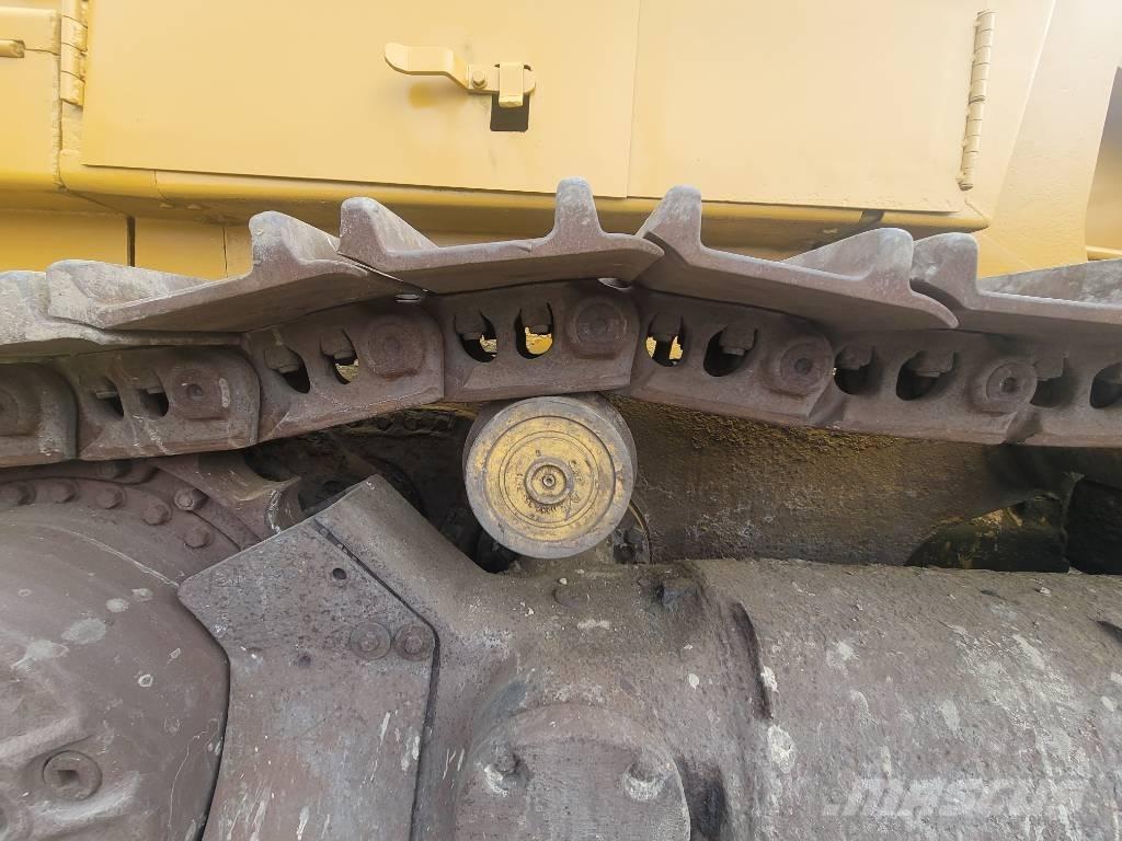 CAT 973 Laderaupen