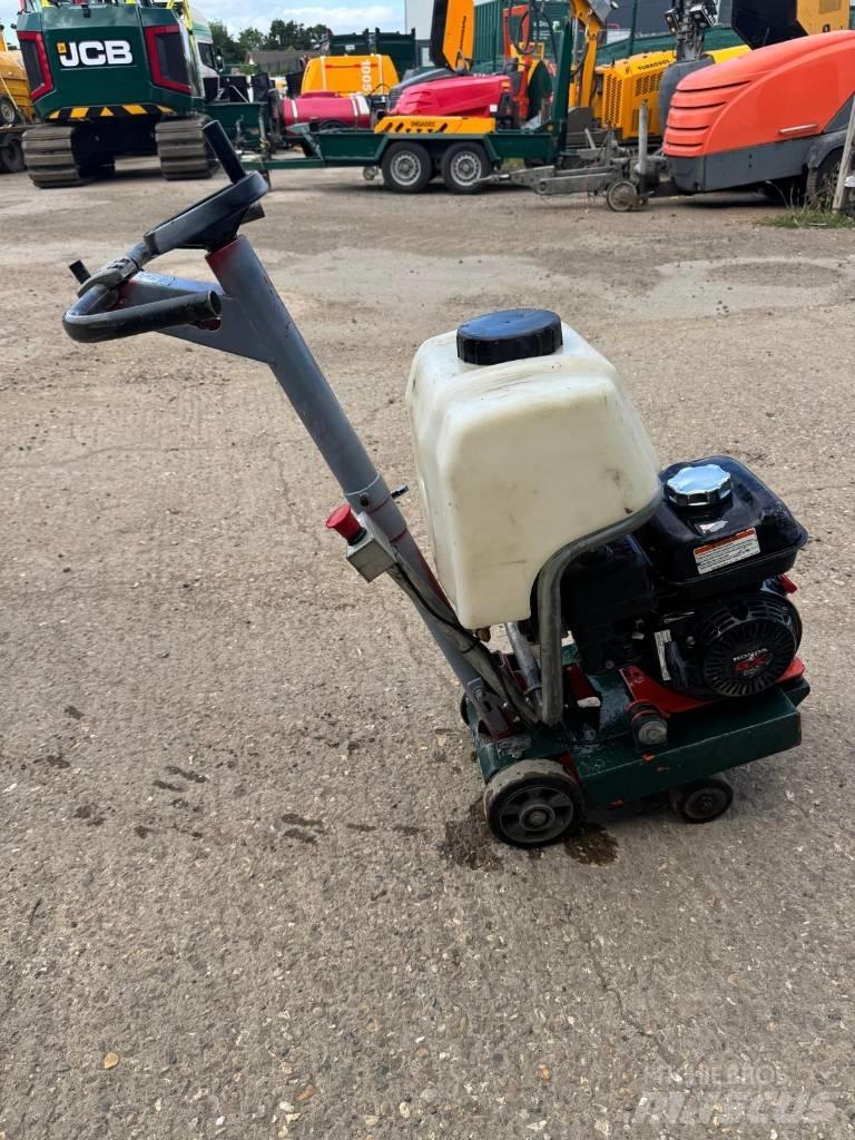 Husqvarna FS305 Sonstige Baumaschinen