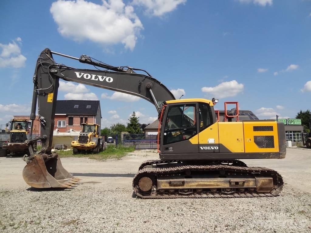 Volvo EC 220 E Raupenbagger