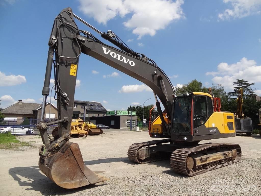 Volvo EC 220 E Raupenbagger