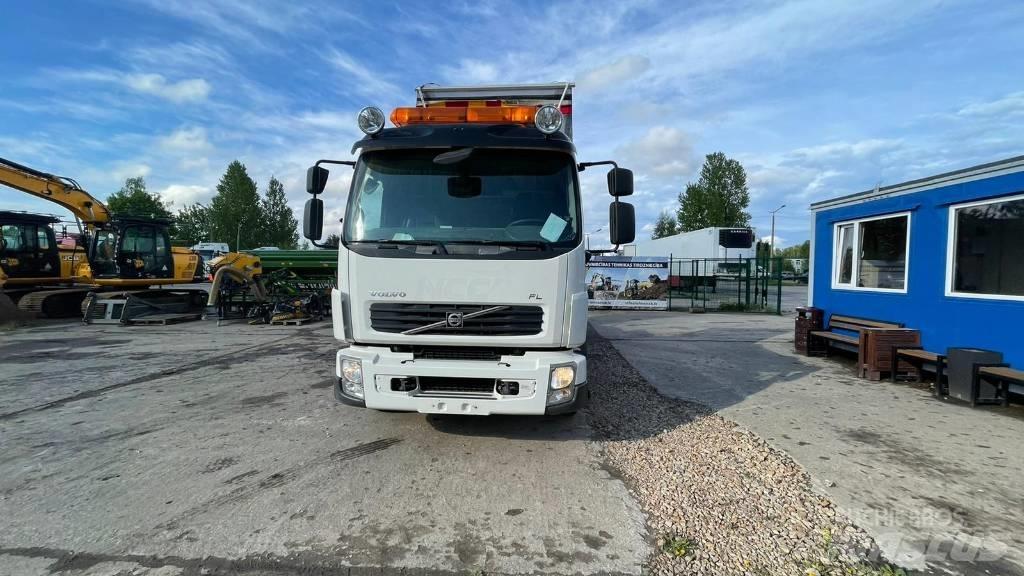 Volvo FL 10 Autotransporter