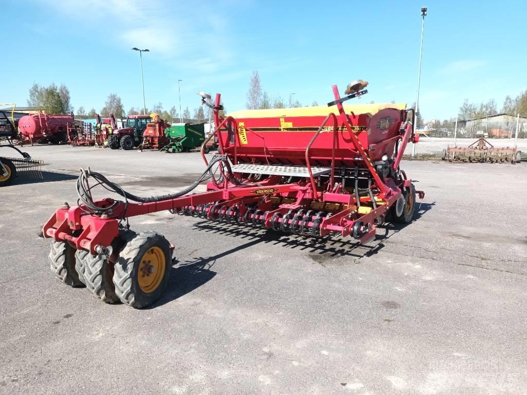 Väderstad Rapid300C Drillmaschinenkombination