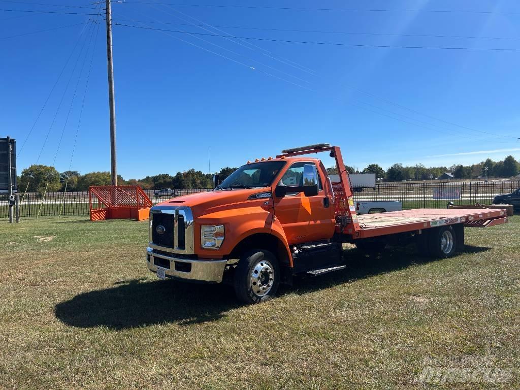 Ford F650 Pritschenwagen/Pritschenwagen mit Seitenklappe