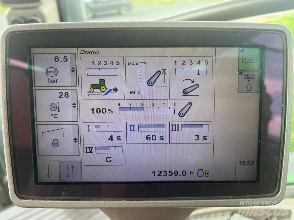 John Deere 8320 R Traktoren