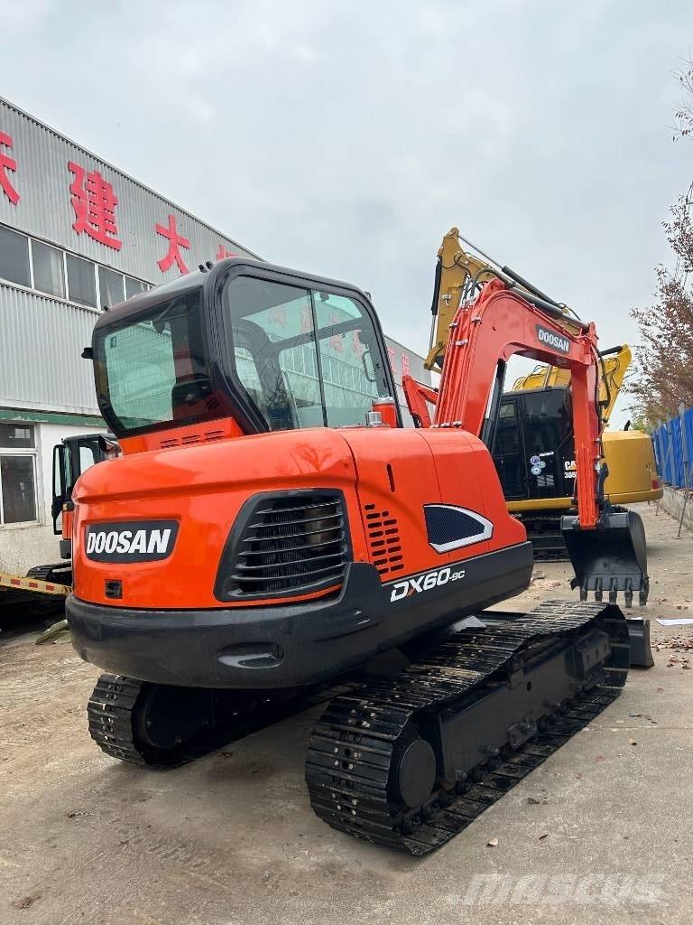 Doosan DX 60 Raupenbagger