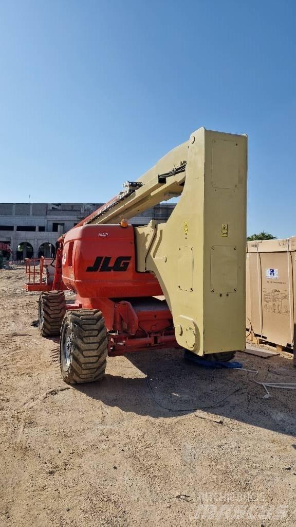 JLG 800AJ Gelenkteleskoparbeitsbühnen