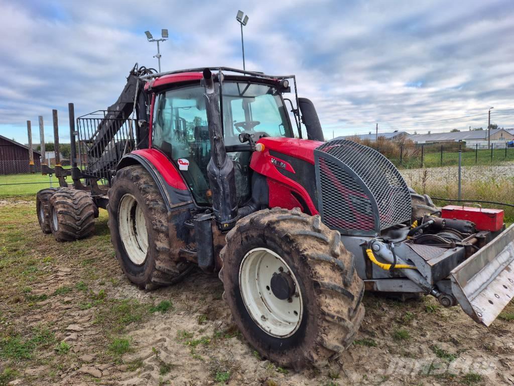 Valtra N 154 E Forsttraktoren