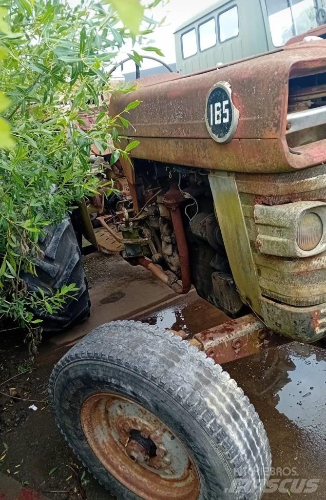 Massey Ferguson 165 Traktoren