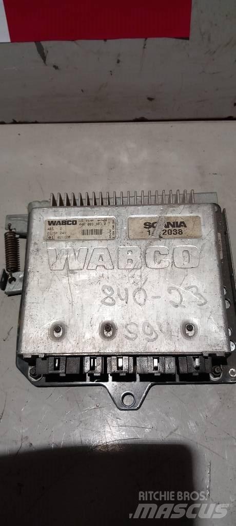 Scania 94.  1412038 Elektronik