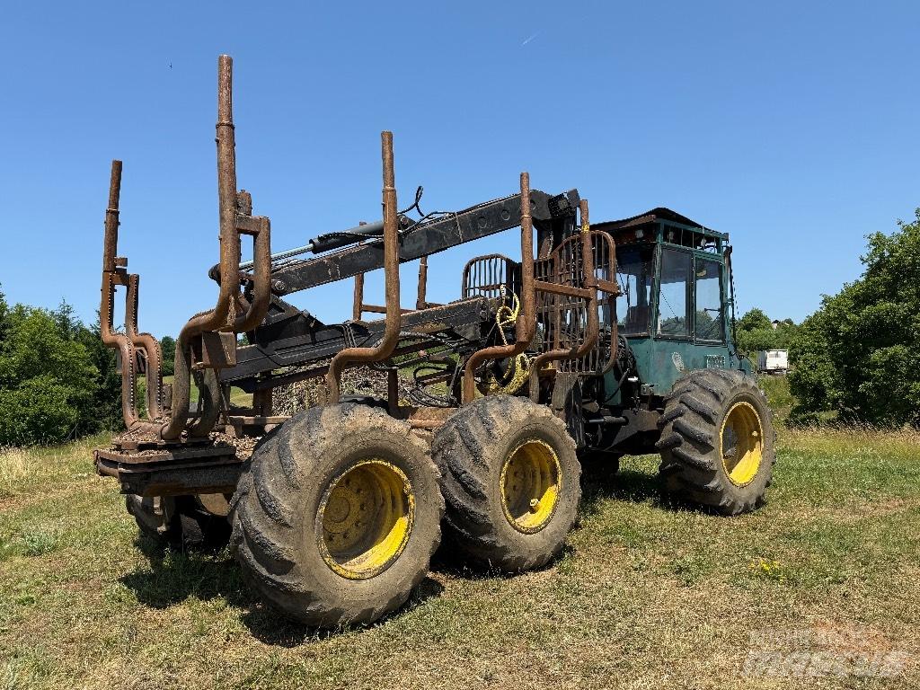 Timberjack 1010 Forwarder