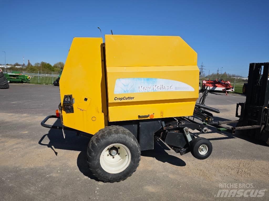 New Holland BR 6090 Rundballenpressen