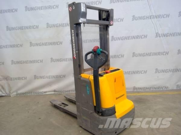 Jungheinrich EJC 112 Deichselstapler