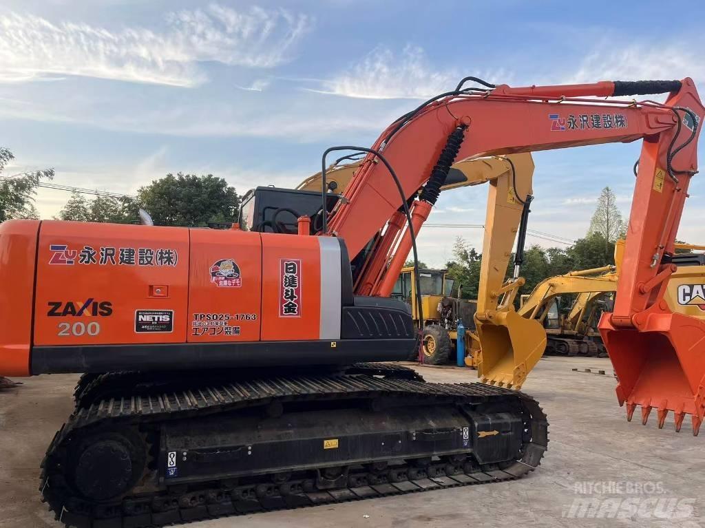 Hitachi ZX 200 Raupenbagger