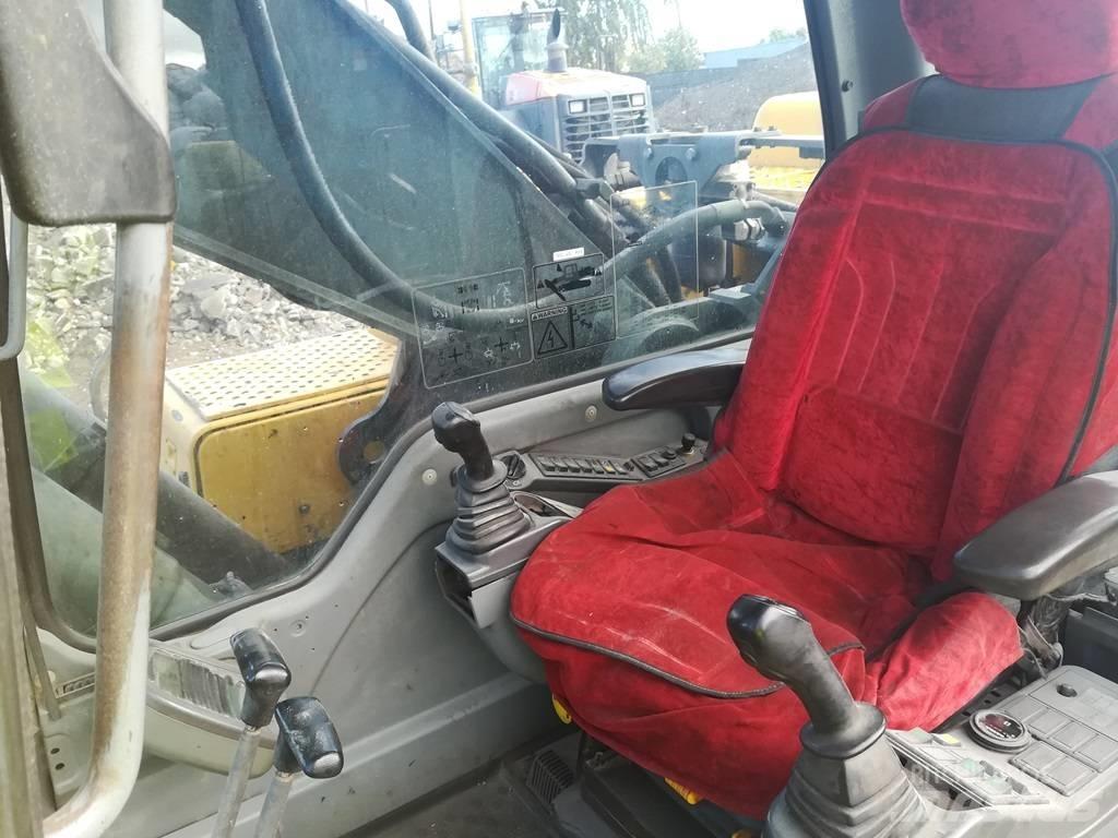 Volvo EC 290 B LC Raupenbagger