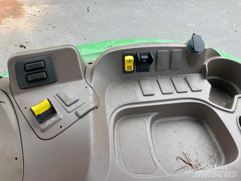 John Deere 5075E Traktoren