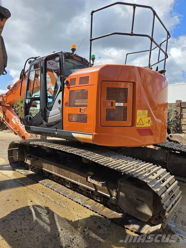 Hitachi ZX225US-6 Raupenbagger