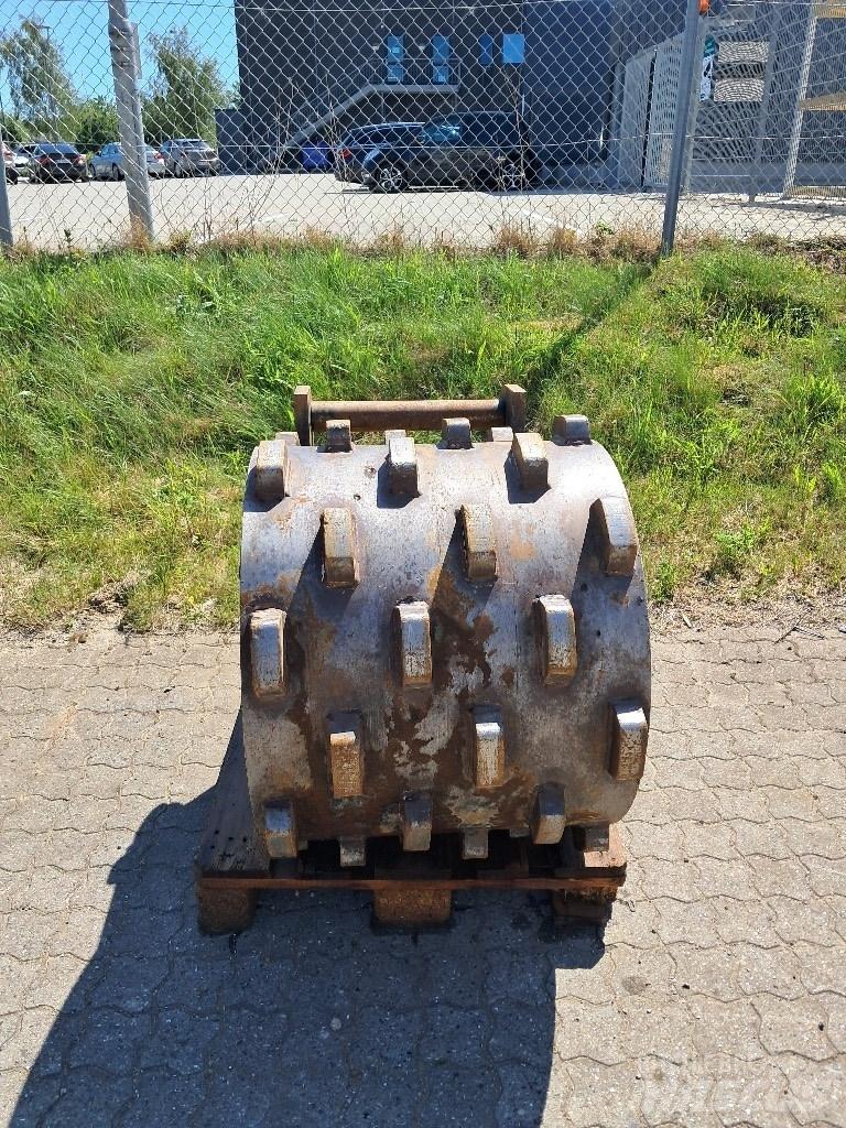 CASE 800x600 Verdichtungstechnik Zubehör und Ersatzteile