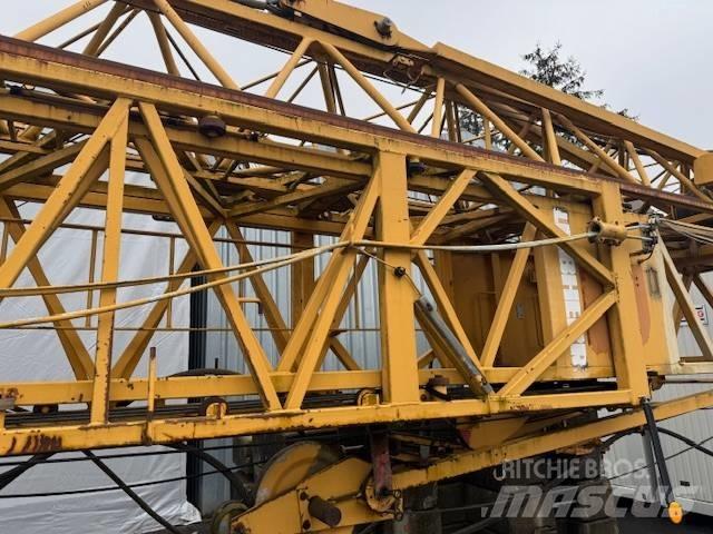 Liebherr 35 K Selbstaufrichtende Krane
