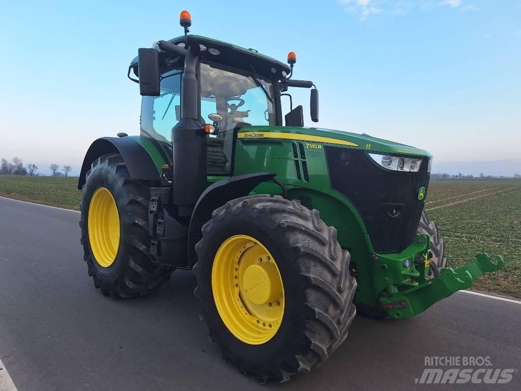 John Deere 7310R Traktoren