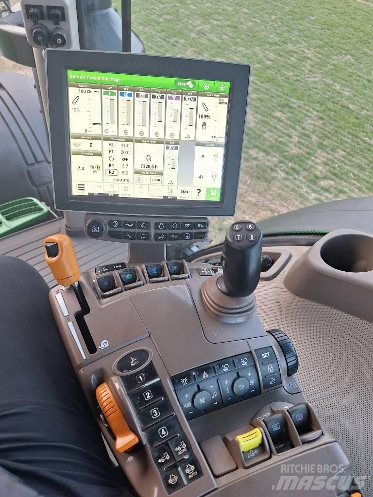 John Deere 7310R Traktoren