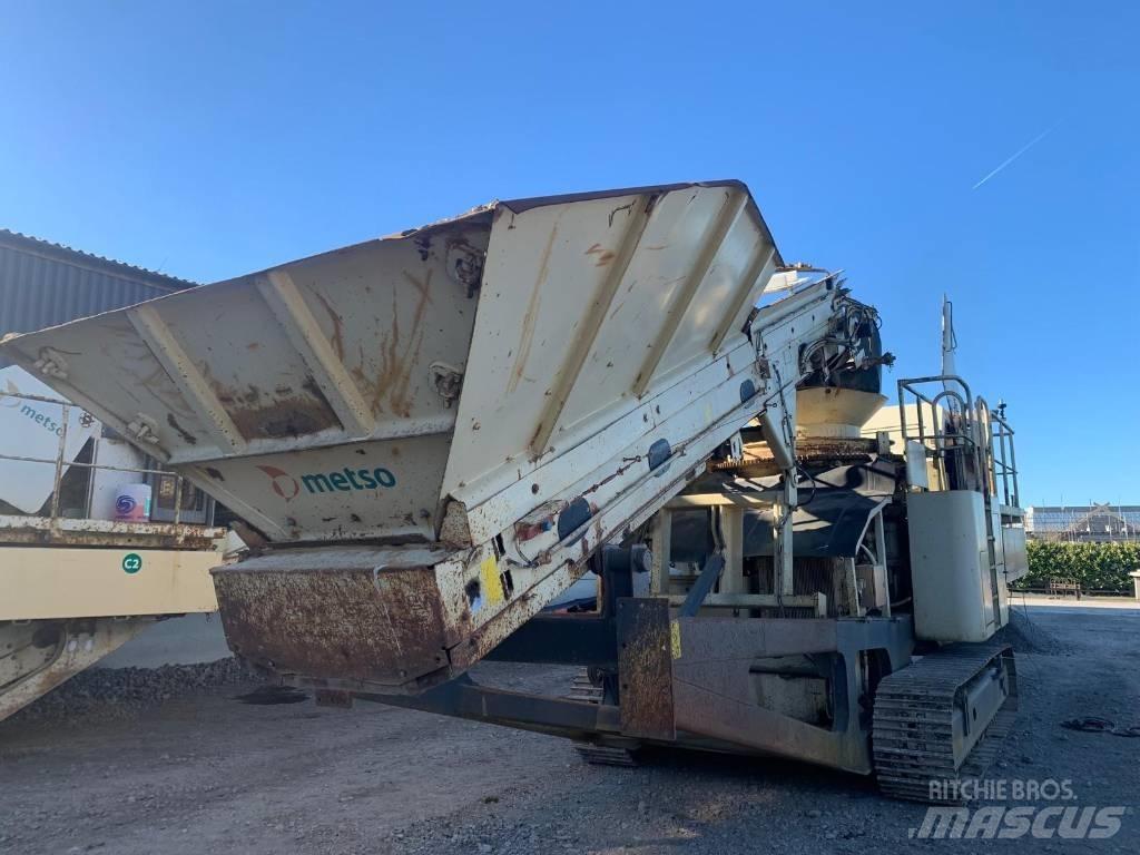 Metso LT 200 HP Mobile Brecher