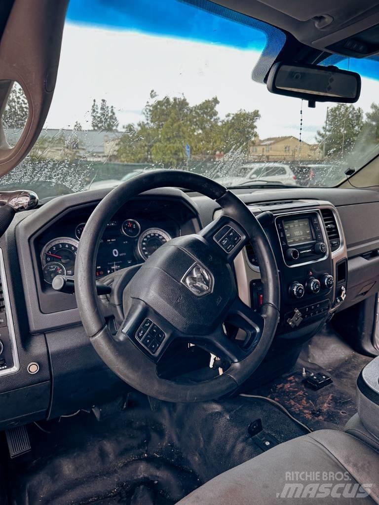Dodge Ram 5500 Kommunal-Sonderfahrzeuge