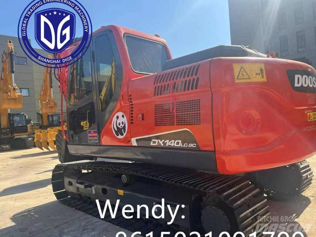 Doosan DX 140LC-9C Raupenbagger