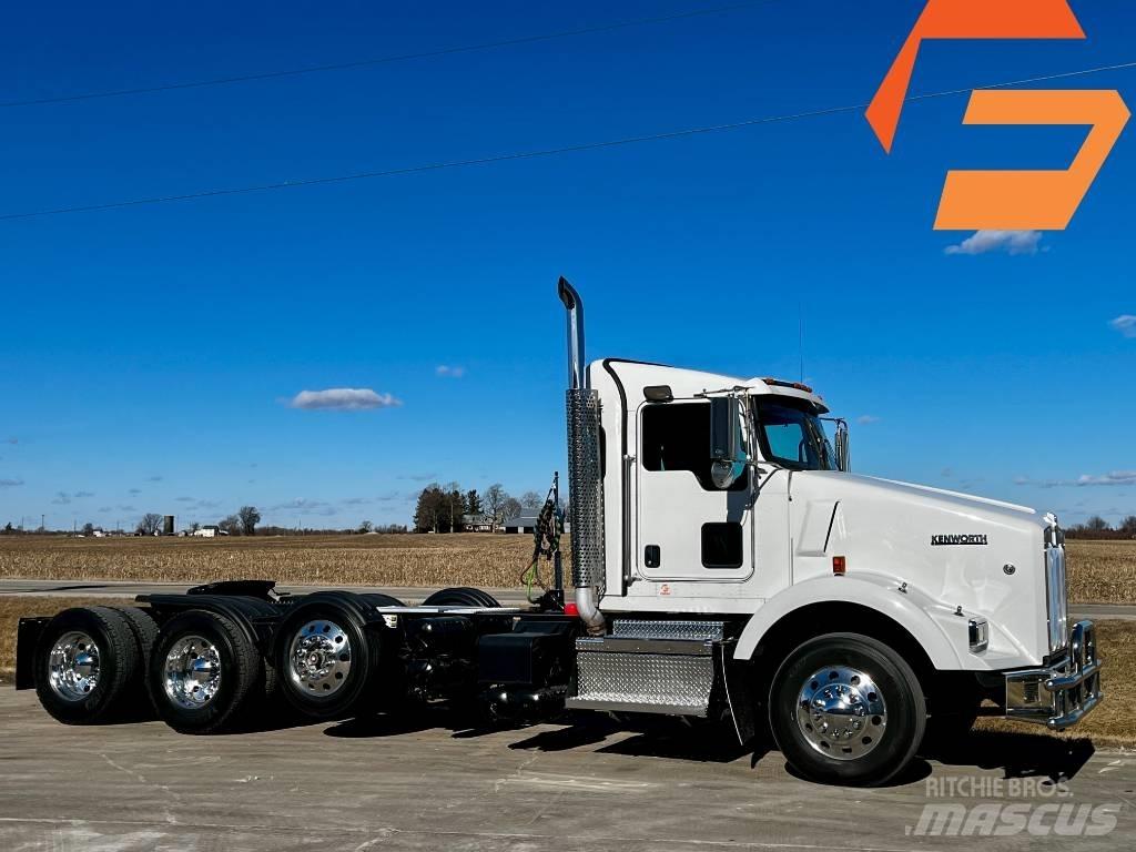 Kenworth T 800 Sattelzugmaschinen