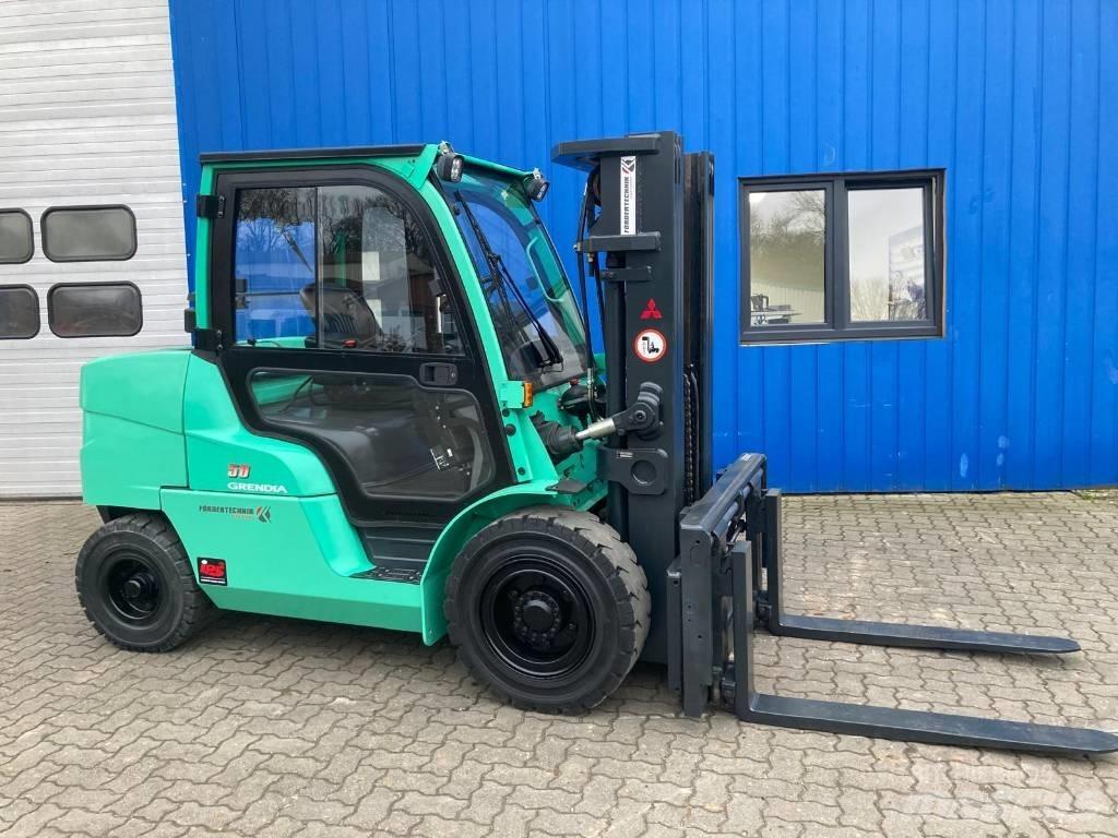 Mitsubishi FD 50 Diesel heftrucks