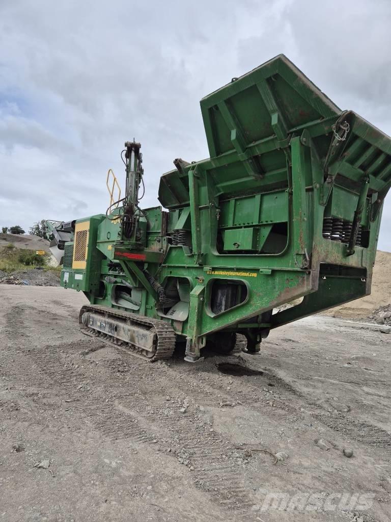 McCloskey J45 Pulverisierer