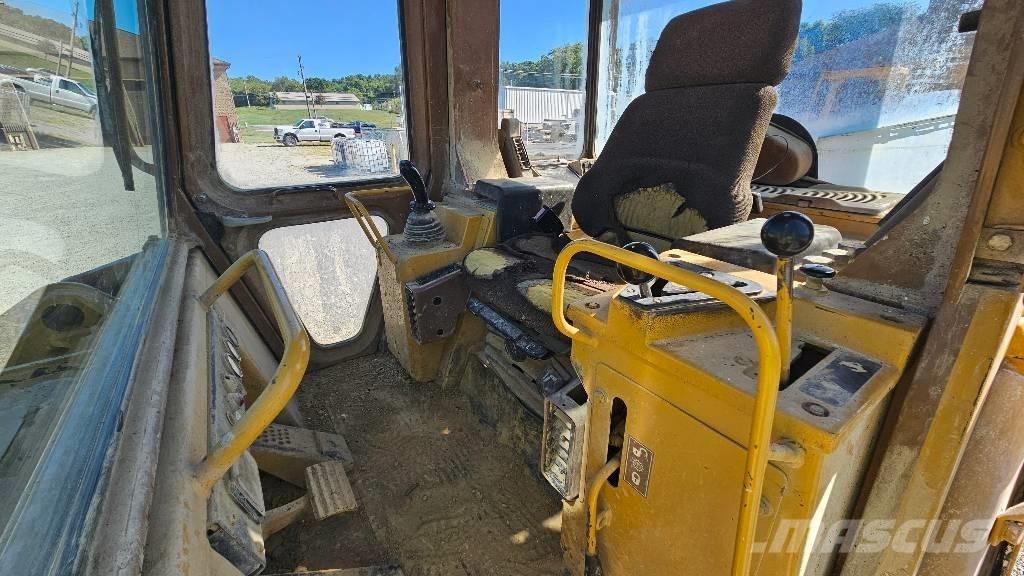 CAT 963 B Laderaupen