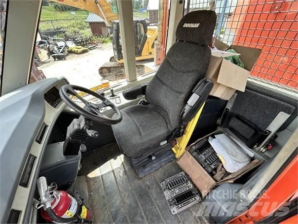 Doosan DA30 Dumper - Knickgelenk