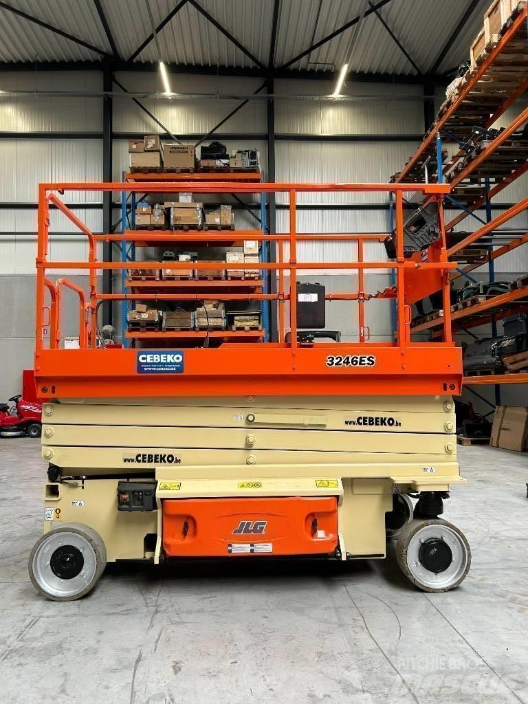 JLG 3246ES Scheren-Arbeitsbühnen