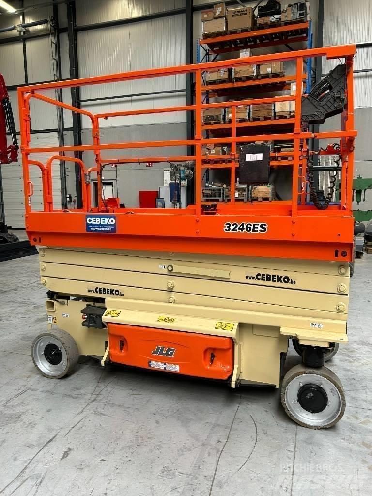 JLG 3246ES Scheren-Arbeitsbühnen