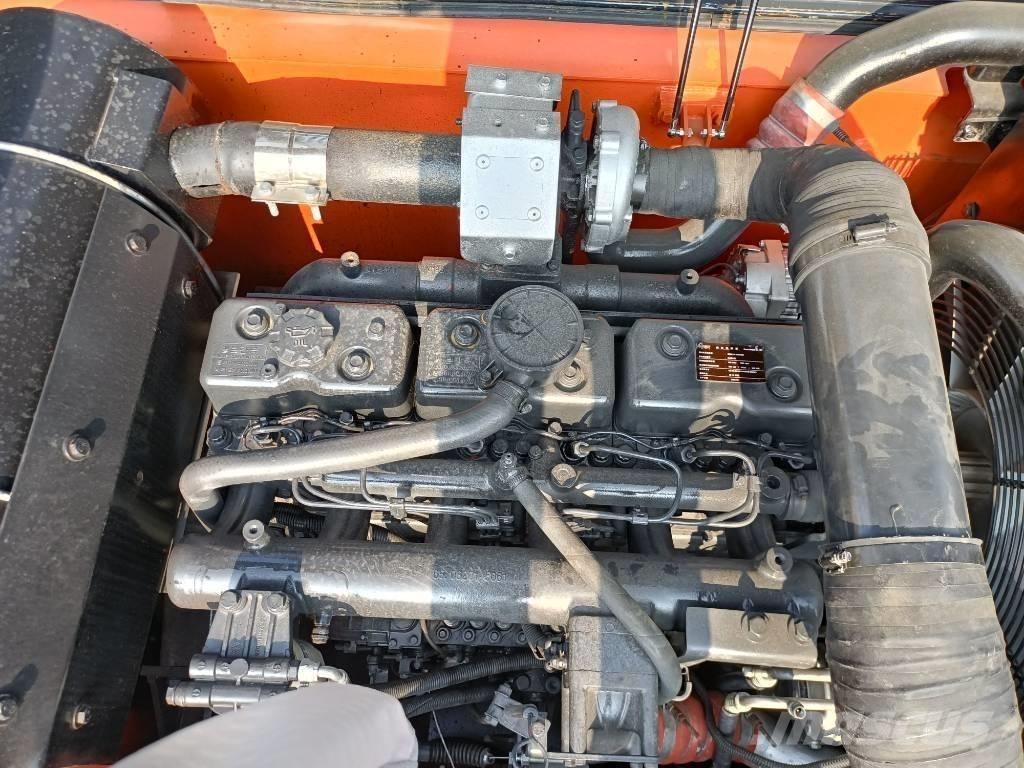 Doosan DX300-9 Raupenbagger