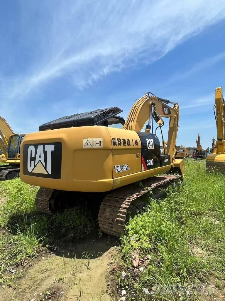 CAT 320d Raupenbagger