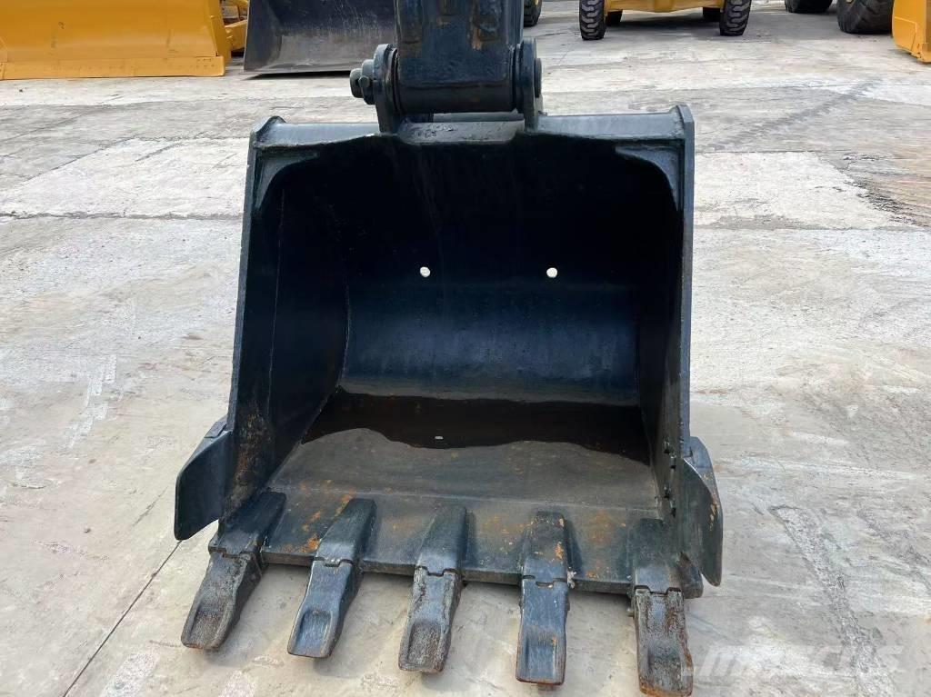 Hyundai R150LC-9S Minibagger < 7t