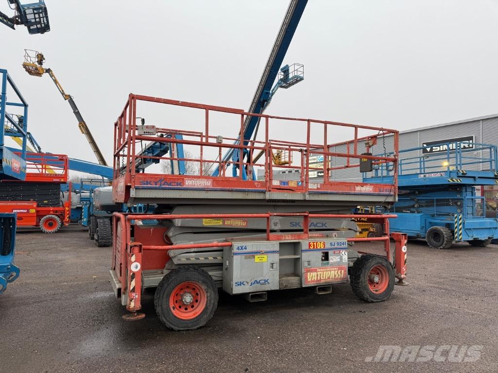 SkyJack SJ 9241 Scheren-Arbeitsbühnen