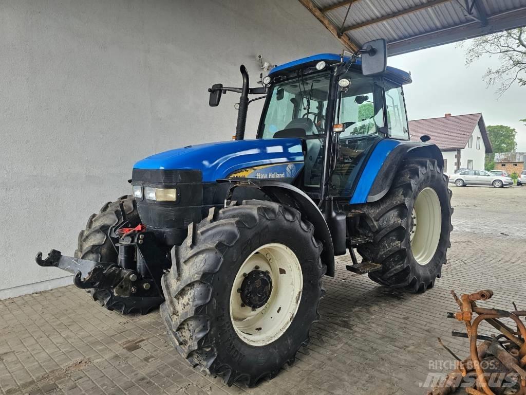 New Holland TM 140 Traktoren