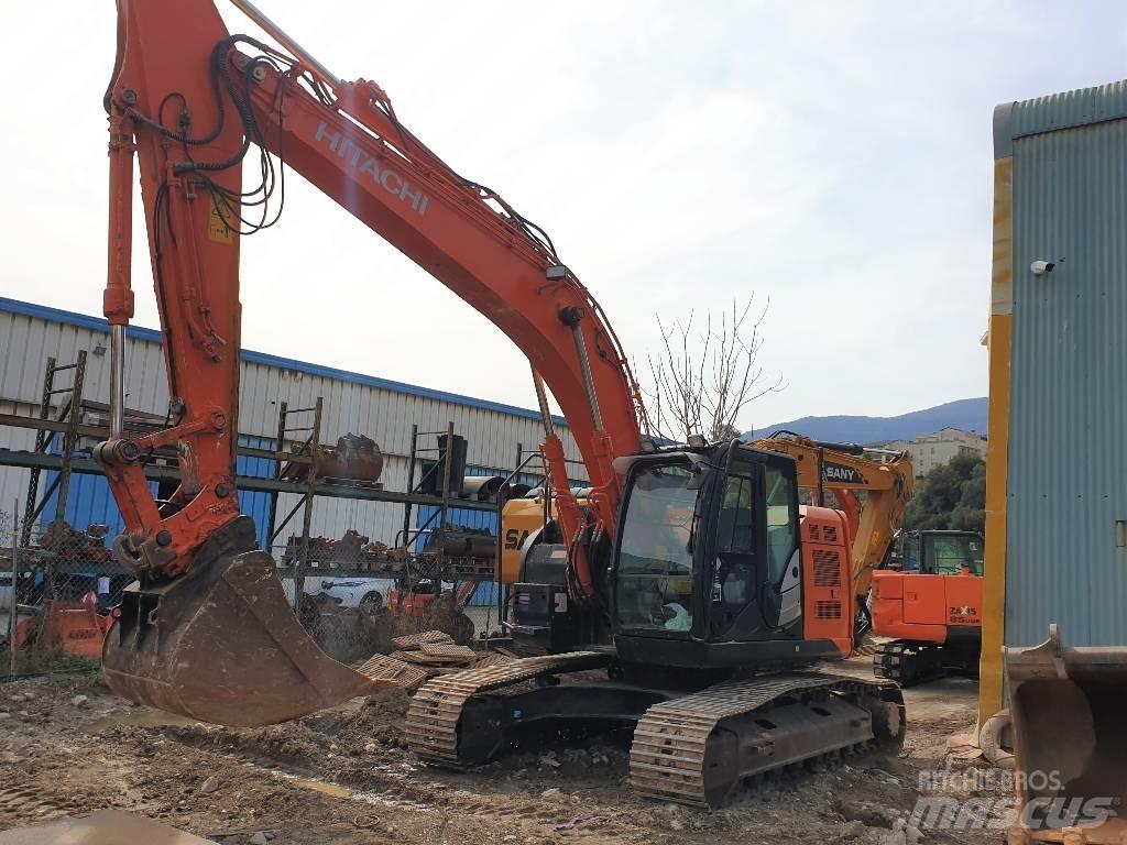 Hitachi ZX225USLC Raupenbagger