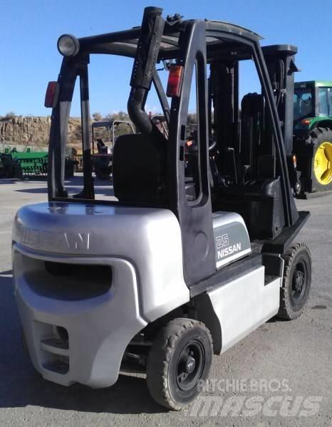 Nissan FD02A25Q Diesel heftrucks
