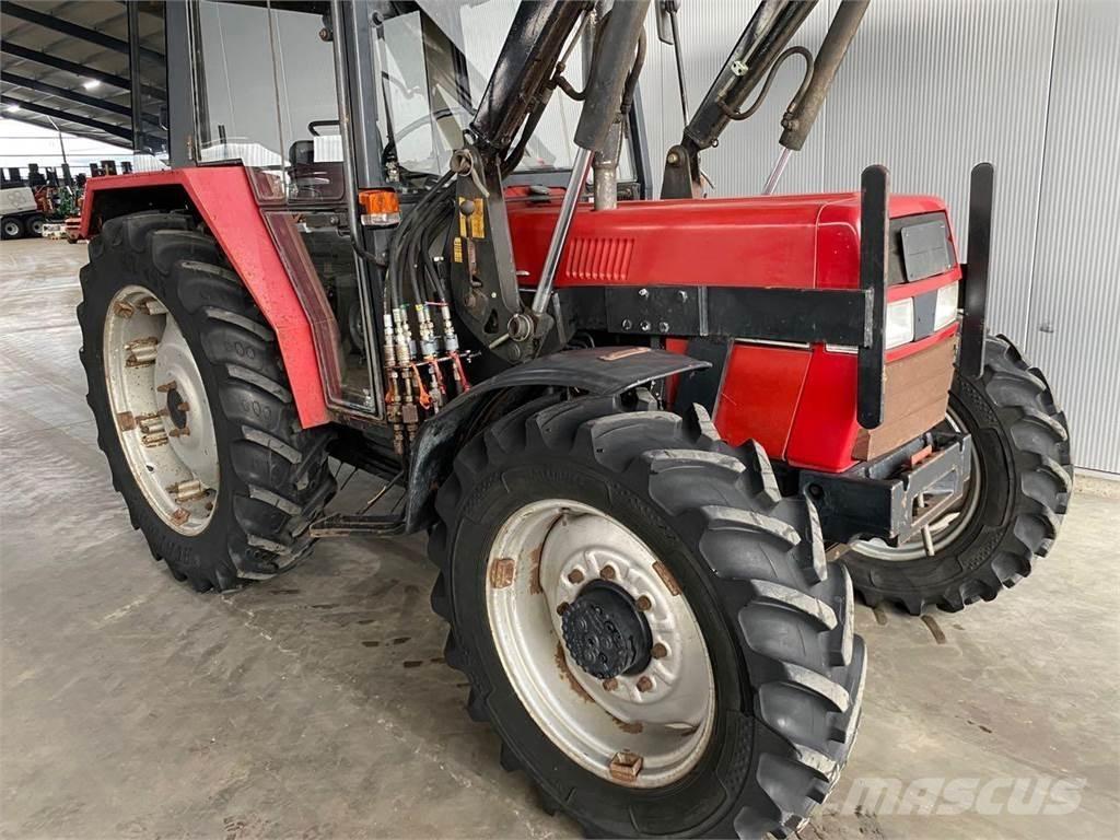 Case IH 840 AS Traktoren